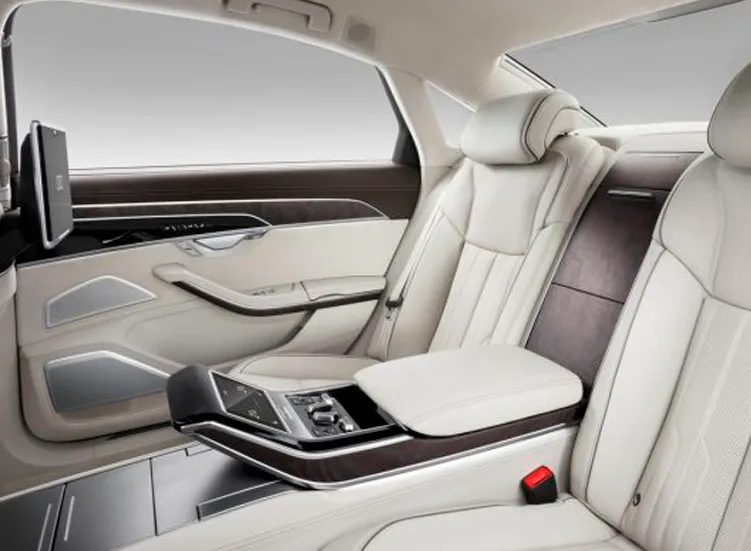 renting-audi-a8-particulares-barato-9-3.webp