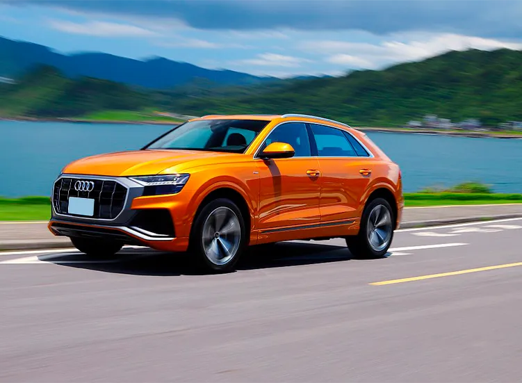 renting-audi-q8-1-3.webp