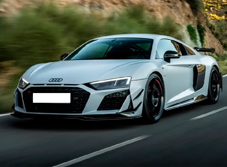 renting-audi-r8-3-3.webp