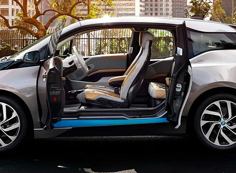 renting-bmw-i3-8-3.webp