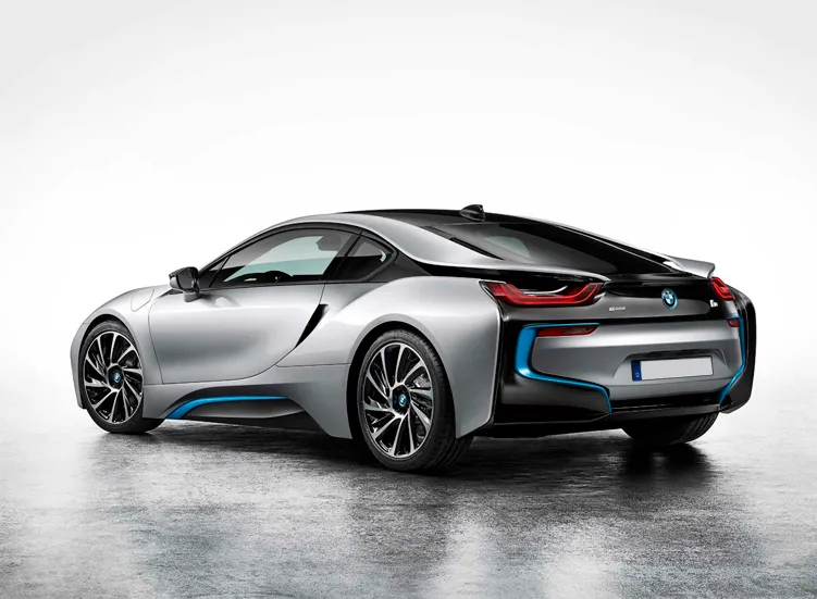 renting-bmw-i8-2-3.webp