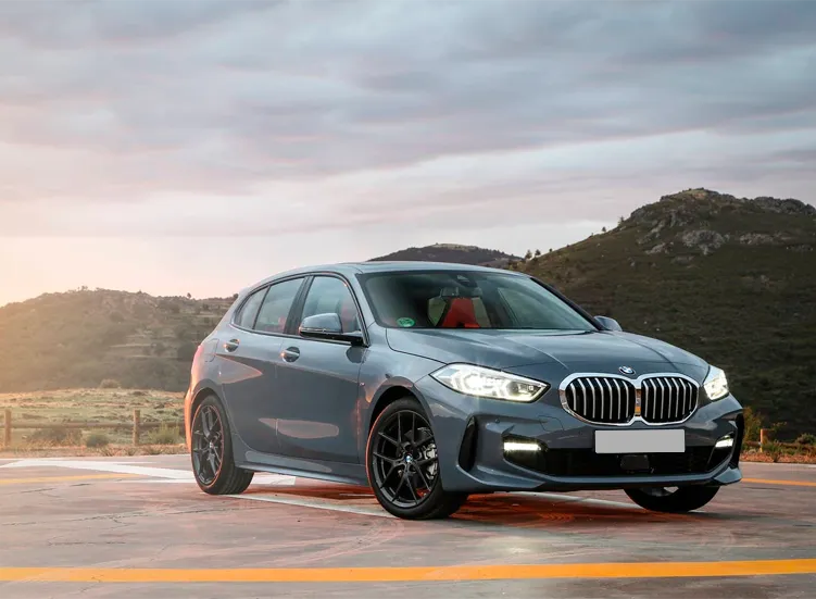 renting-bmw-serie-1-4