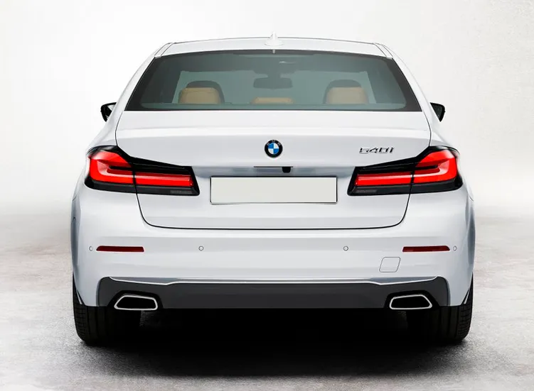 renting-bmw-serie-5-2-3.webp
