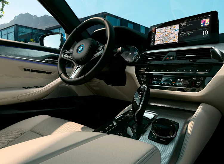 renting-bmw-serie-5-7-3.webp