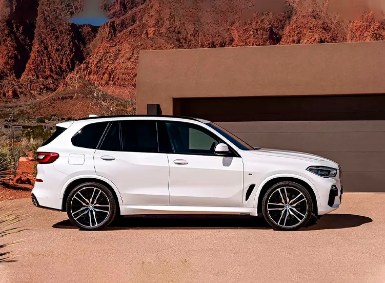 renting-bmw-x5-5-3.webp