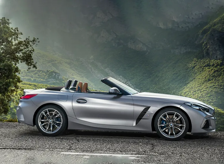 renting-bmw-z4-4-3.webp