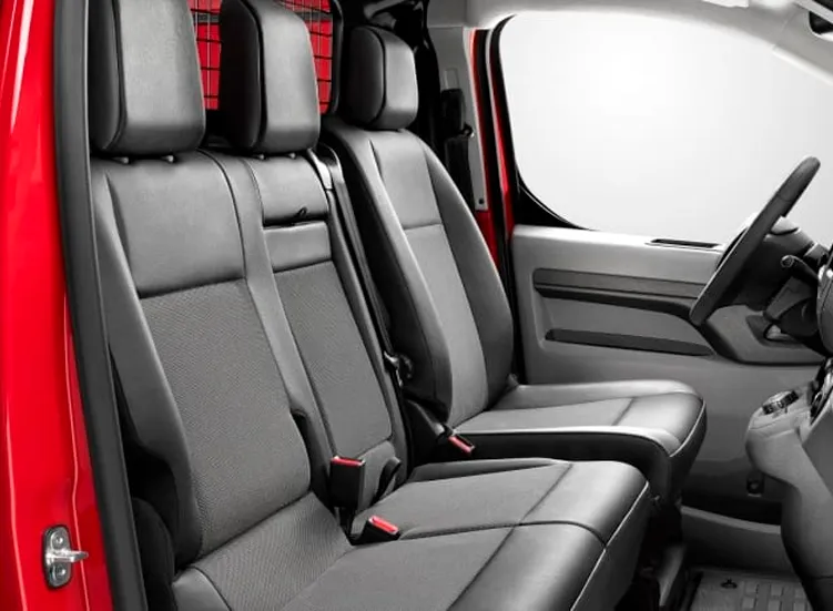renting-citroen-jumpy-4-3.webp