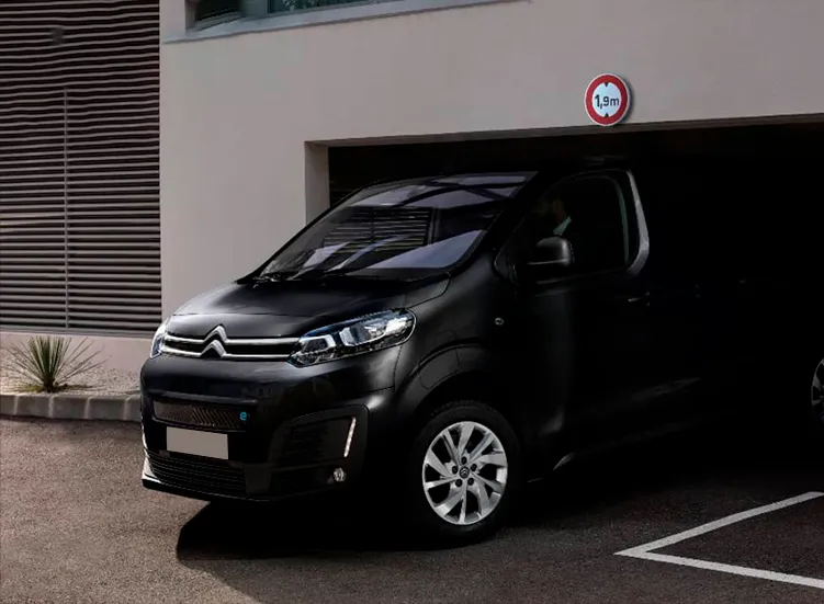 renting-citroen-spacetourier-electrica-5-7.webp