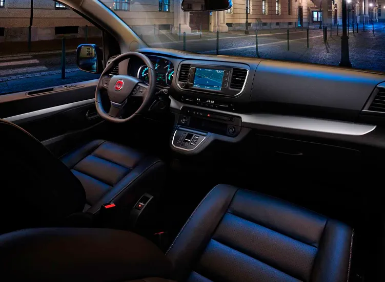 renting-citroen-spacetourier-electrica-6-7.webp