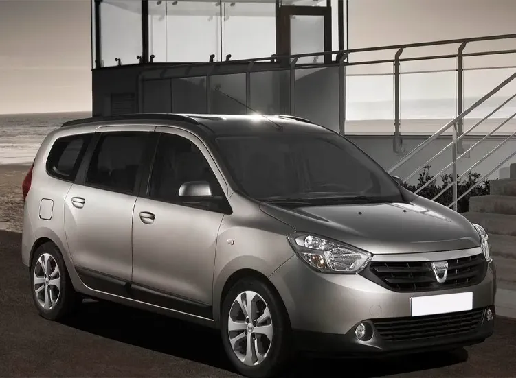 renting-dacia-lodgy-1