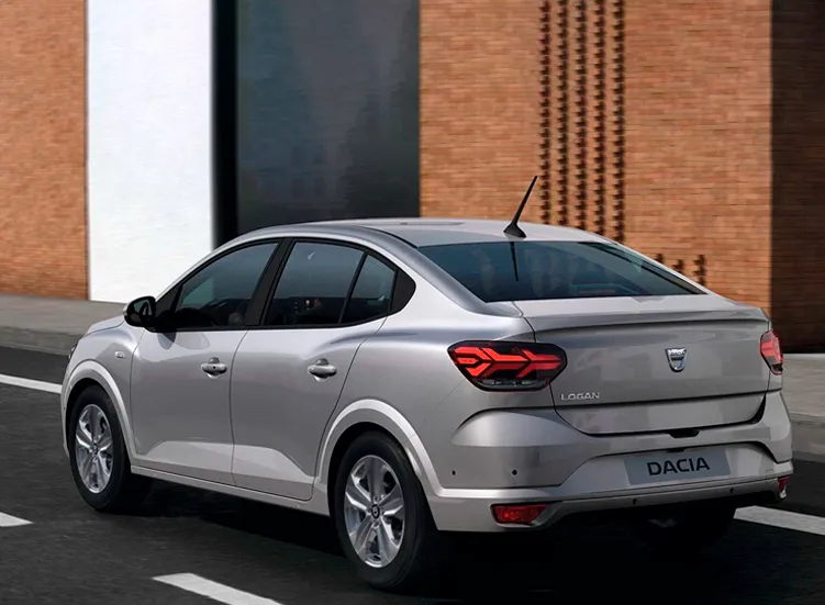 renting-dacia-logan-2-3.webp