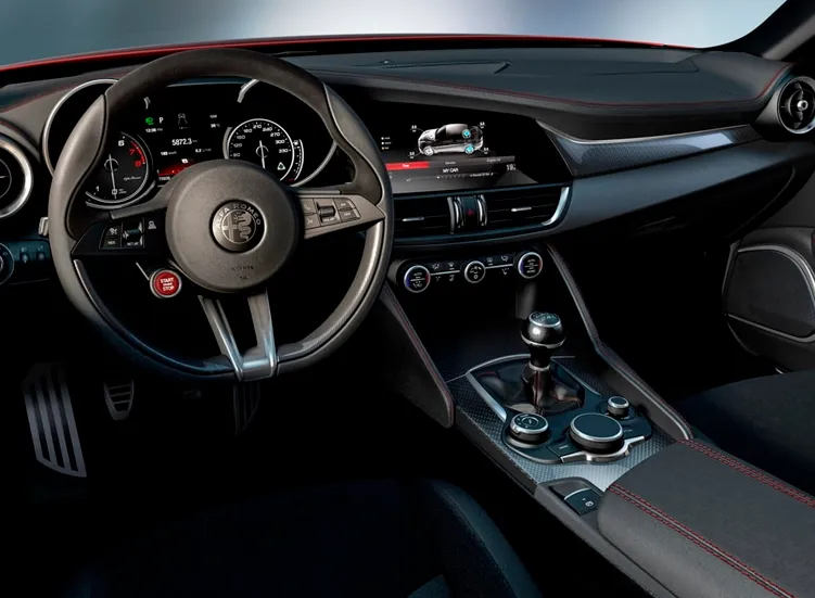 renting-del-alfa-romeo-giulia-para-particulares-barato-4-3.webp