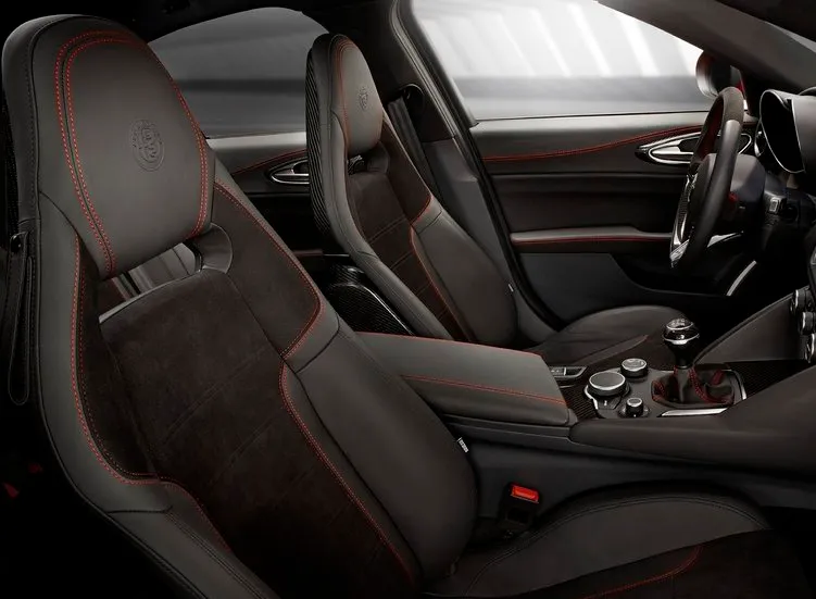 renting-del-alfa-romeo-giulia-para-particulares-barato-5-3.webp
