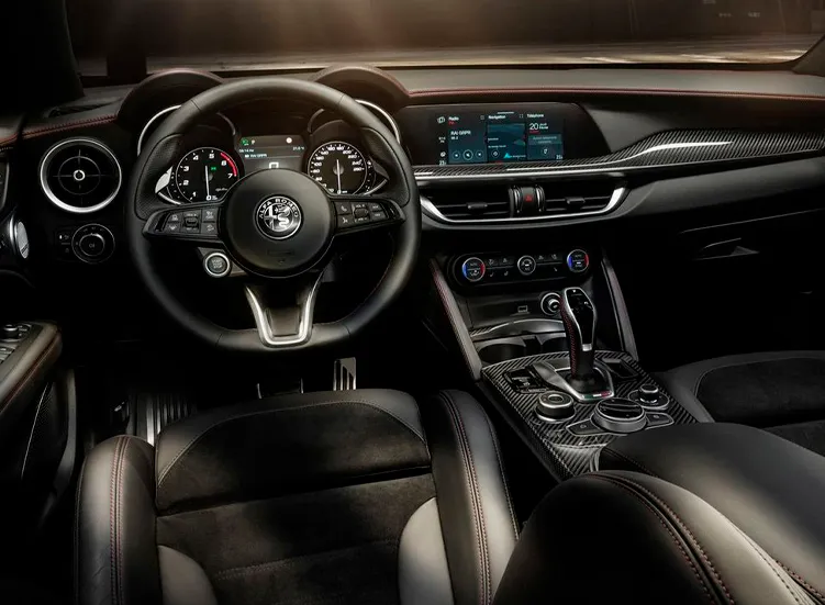 renting-del-alfa-romeo-stelvio-para-particulares-barato-6-3.webp
