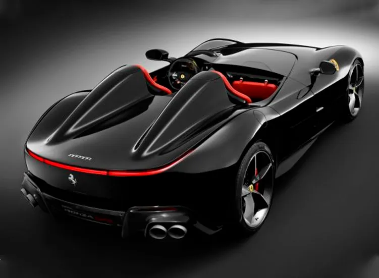 renting-ferrari-monza-3-3.webp