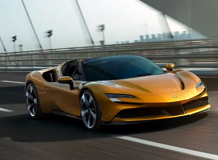 renting-ferrari-sf90-spider-1-3.webp