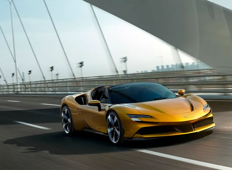 renting-ferrari-sf90-spider-5-3.webp