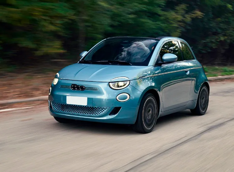 renting-fiat-500-electrico-6-3.webp