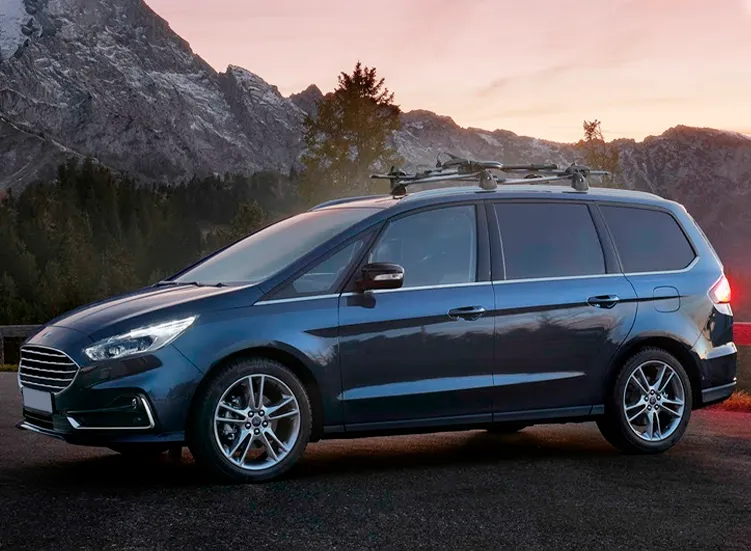 renting-ford-galaxy-7-3.webp