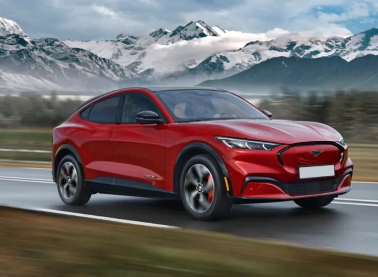 renting-ford-mustang-electrico-6-3.webp