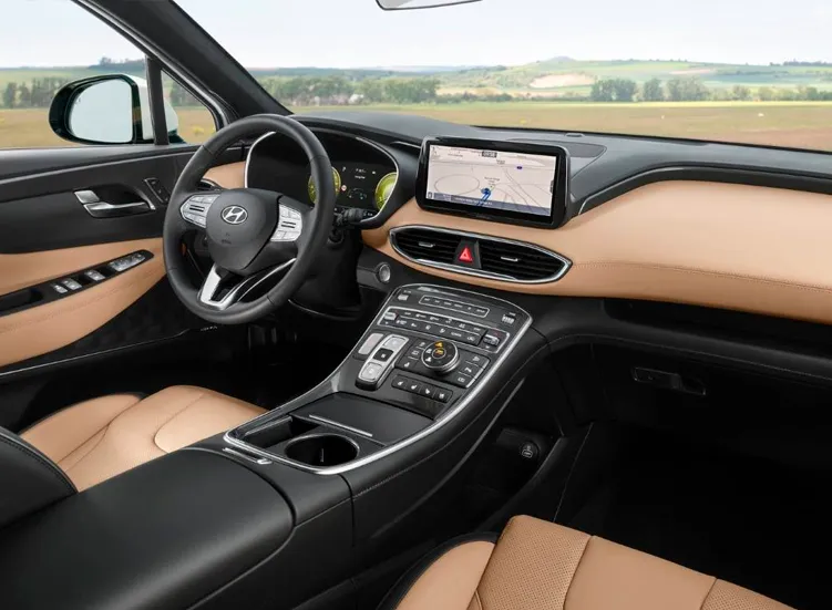 renting-hyundai-santa-fe-5-3.webp