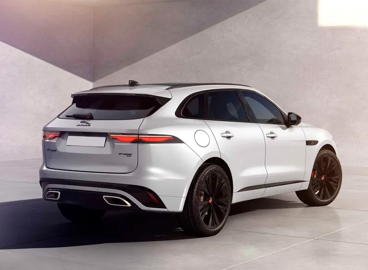 renting-jaguar-f-pace-2-3.webp