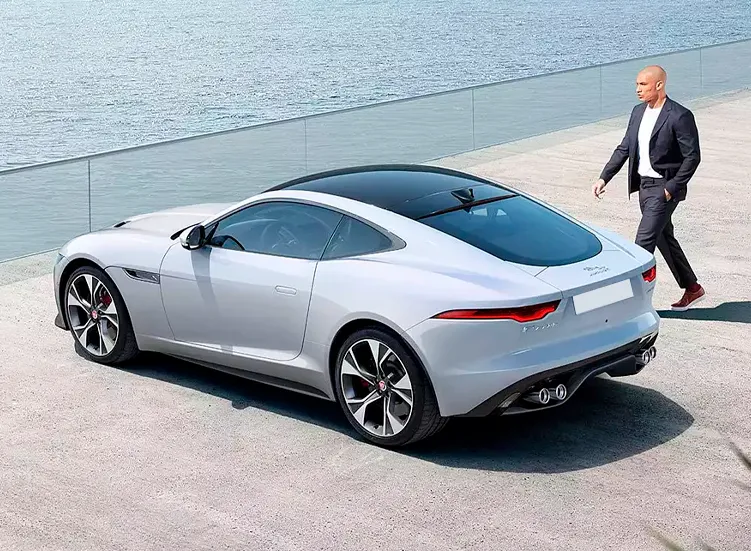 renting-jaguar-f-type-4-3.webp