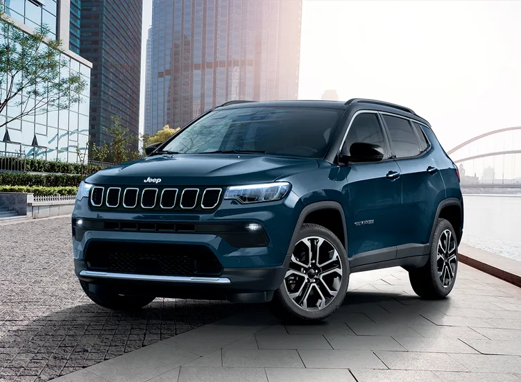 renting-jeep-compass-1-3.webp