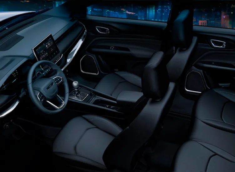 renting-jeep-compass-7-3.webp