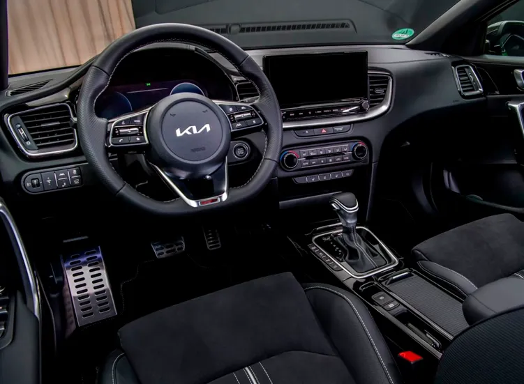 renting-kia-xceed-3-3.webp