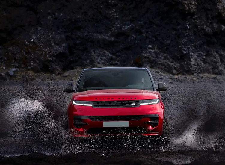 renting-land-rover-sport-8-3.webp