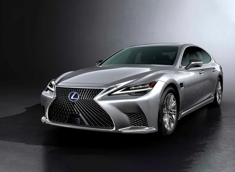 renting-lexus-ls-1-3.webp