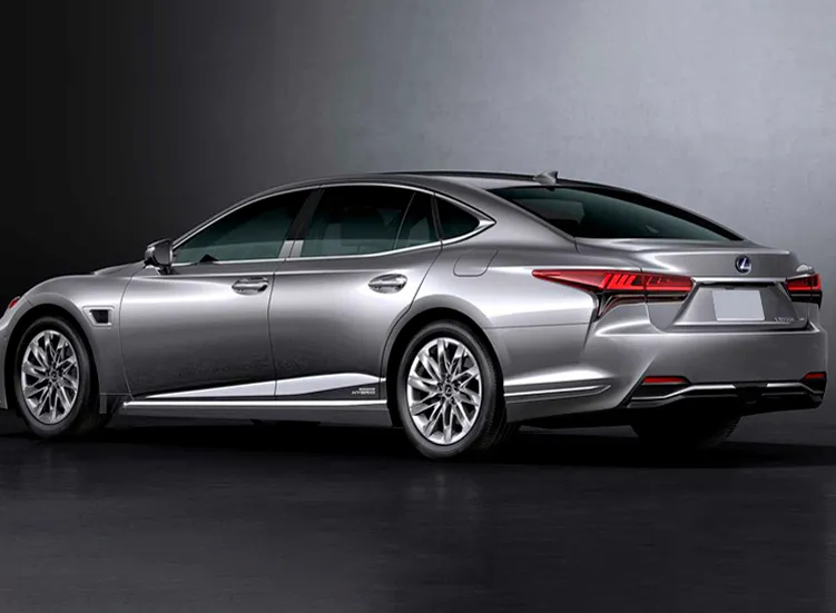 renting-lexus-ls-3-3.webp