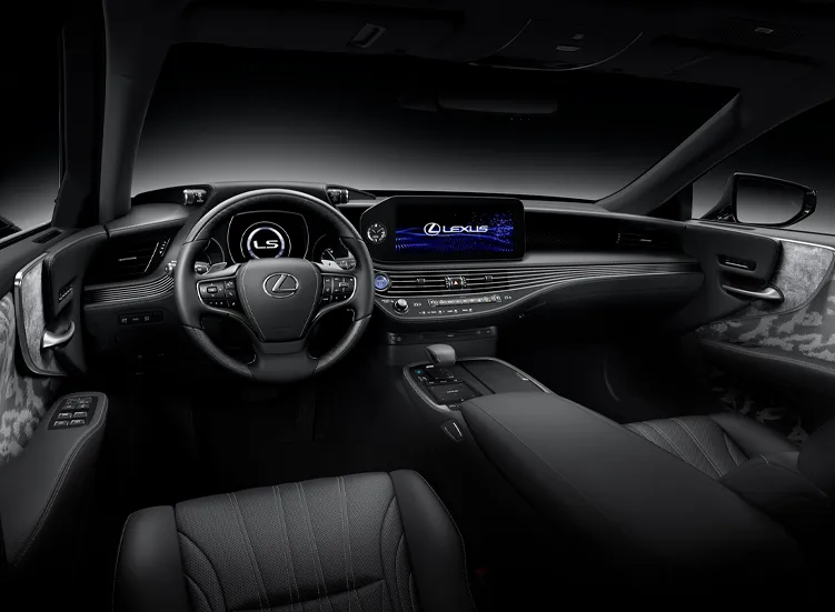 renting-lexus-ls-5-3.webp
