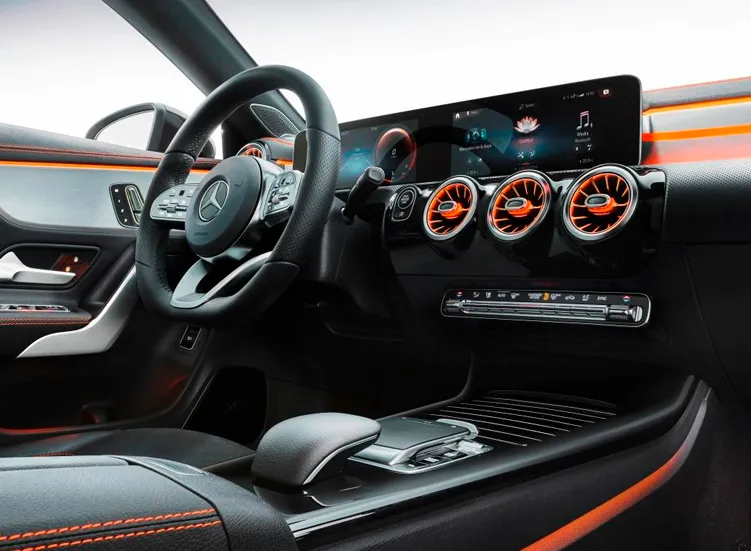 renting-mercedes-benz-cla-5-7.webp