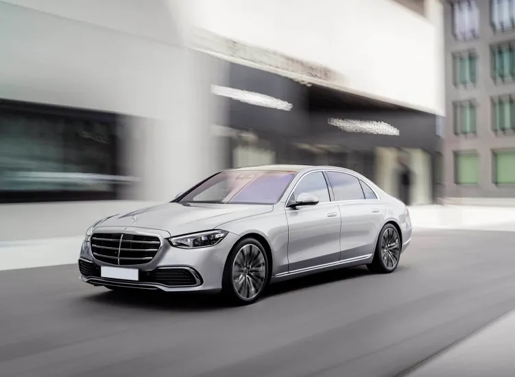 renting-mercedes-benz-clase-s-3-7.webp