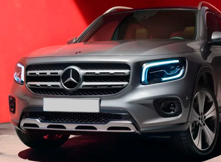 renting-mercedes-benz-glb-2-3.webp