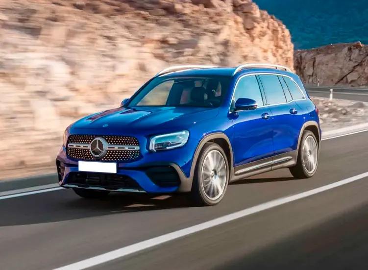 renting-mercedes-benz-glb-8-3.webp