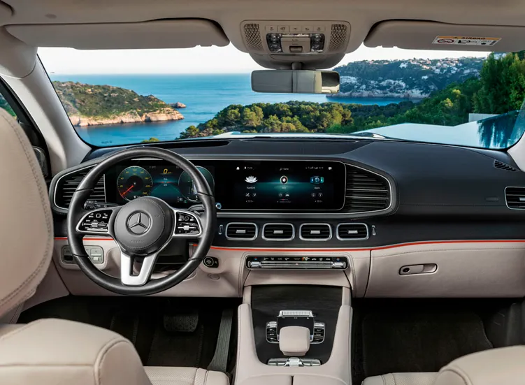renting-mercedes-benz-gls-5-4.webp