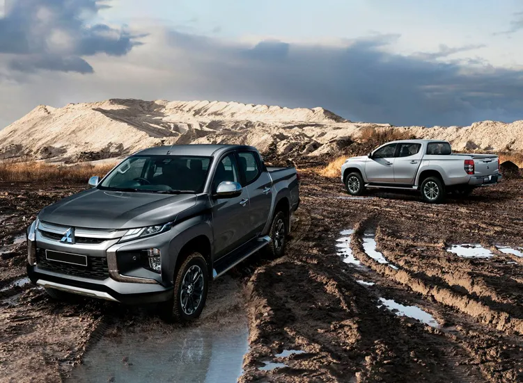 renting-mitsubishi-l200-1-3.webp