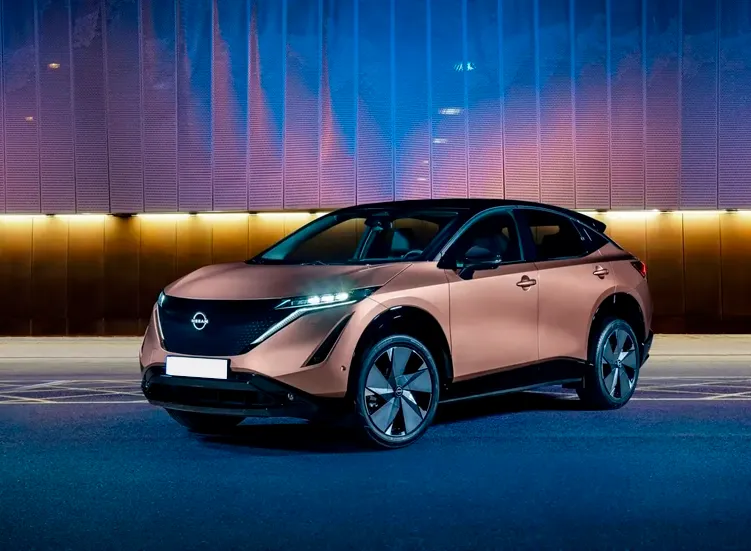 renting-nissan-ariya-5-3.webp