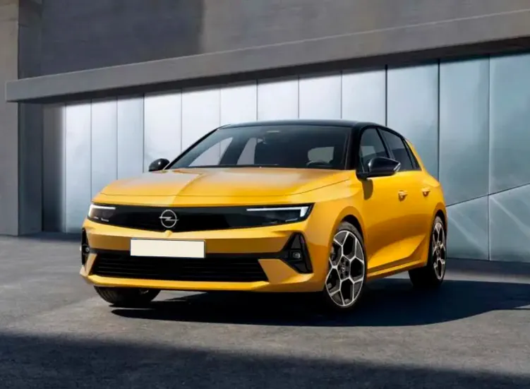 renting-opel-astra-1-3.webp