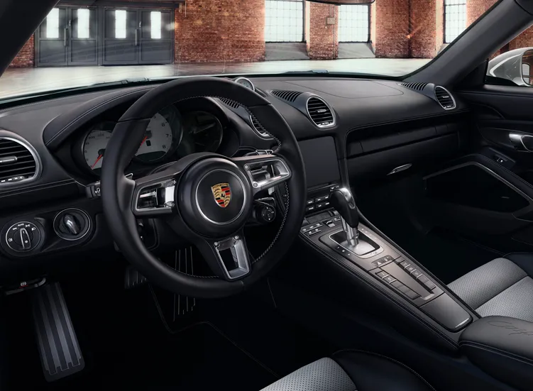 renting-porsche-718-cayman-4-3.webp