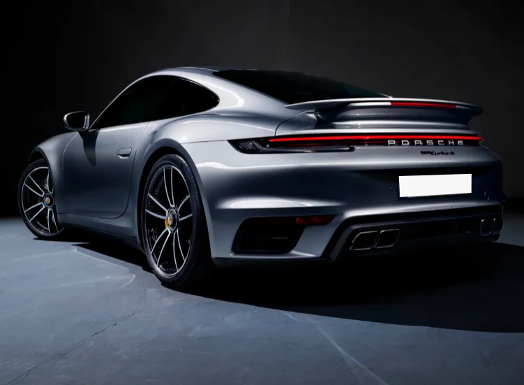 renting-porsche-911-4-4.webp