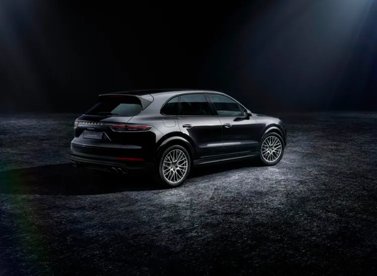 renting-porsche-cayenne-2-7.webp