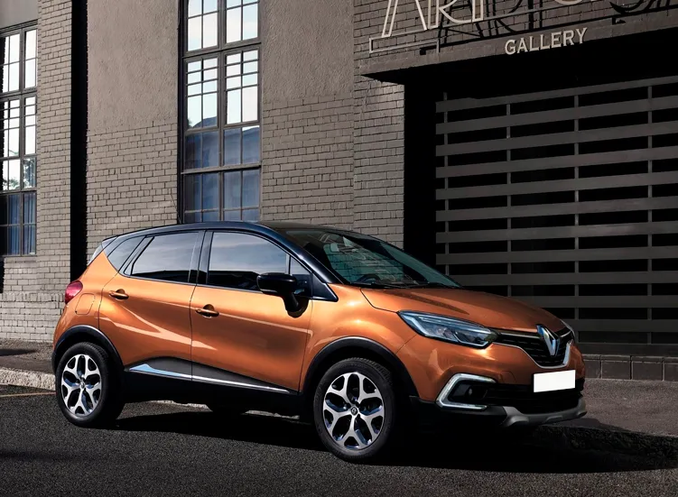 renting-renault-captur-2-3.webp