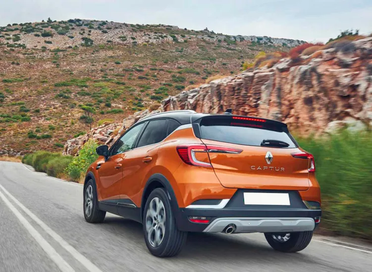 renting-renault-captur-8-3.webp