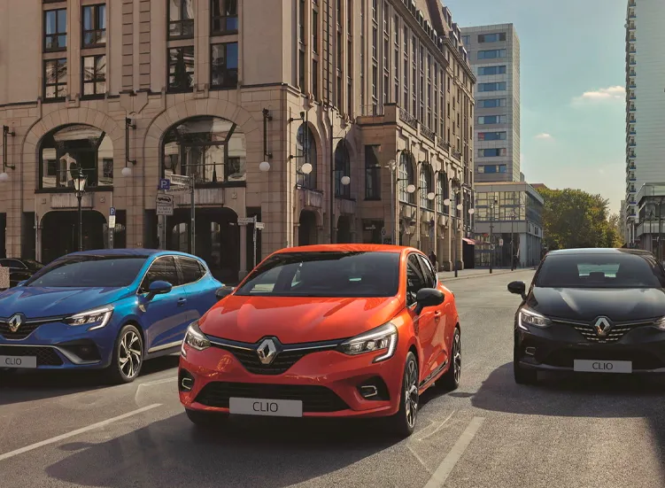 renting-renault-clio-8-7.webp