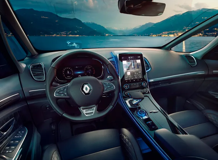 renting-renault-espace-4-3.webp
