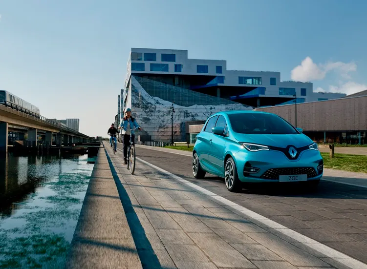 renting-renault-zoe-2